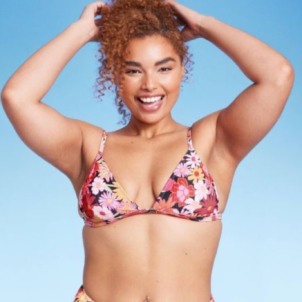 Women's Ribbed Triangle Bikini Top - Wild Fable™ - Picture 3 of 10